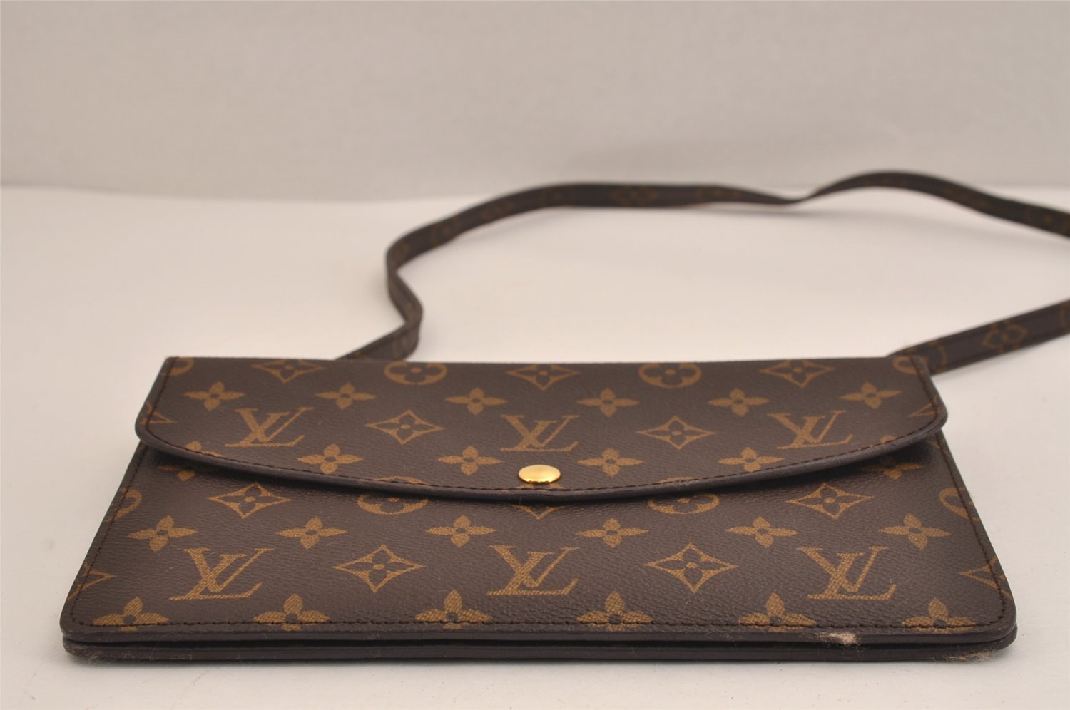 Auth Louis Vuitton Monogram Pochette Double Rabat Shoulder Bag M51815 LV 5979J
