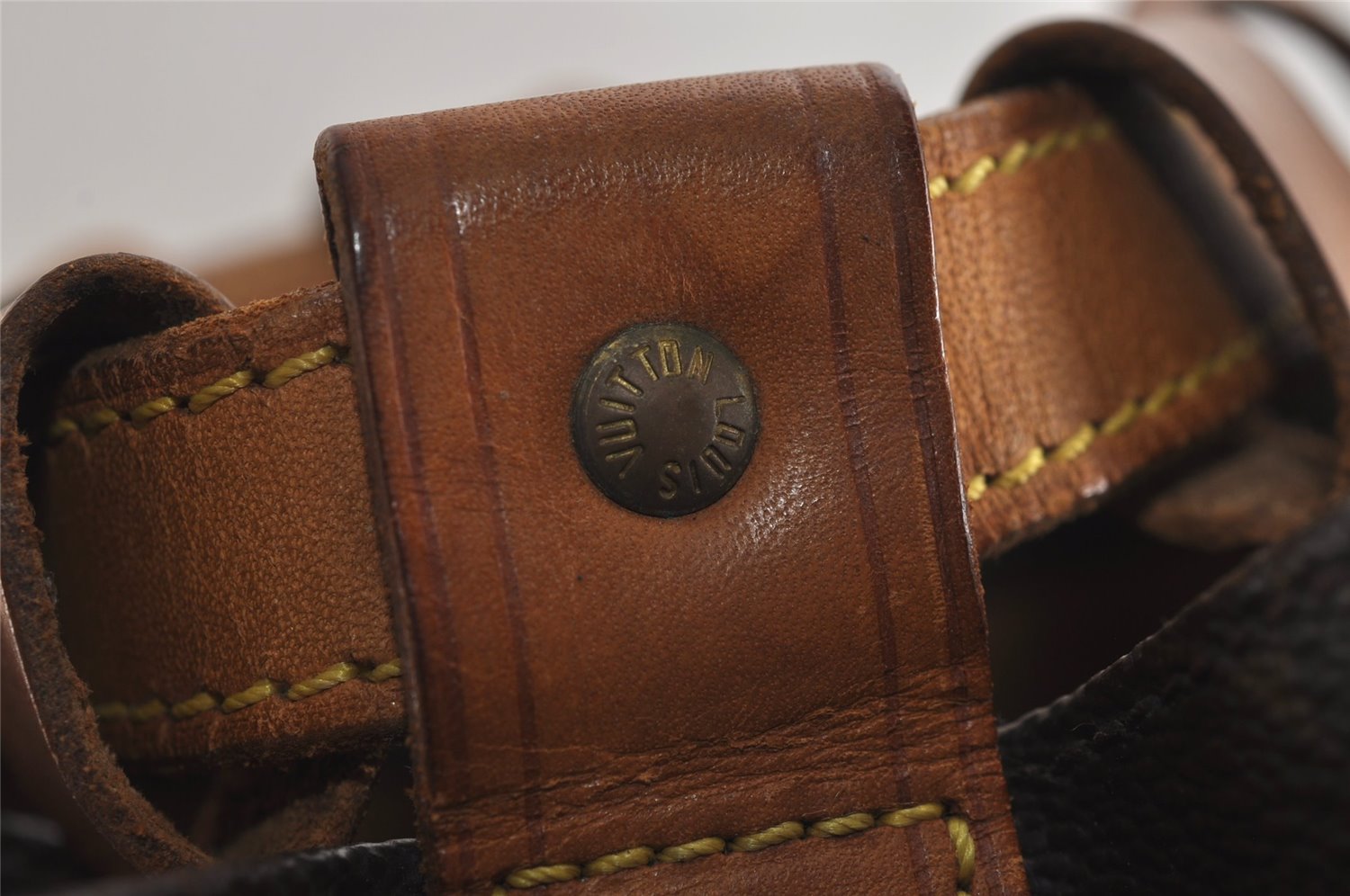 Authentic Louis Vuitton Monogram Randonnee PM Shoulder Bag M42243 LV 5982J