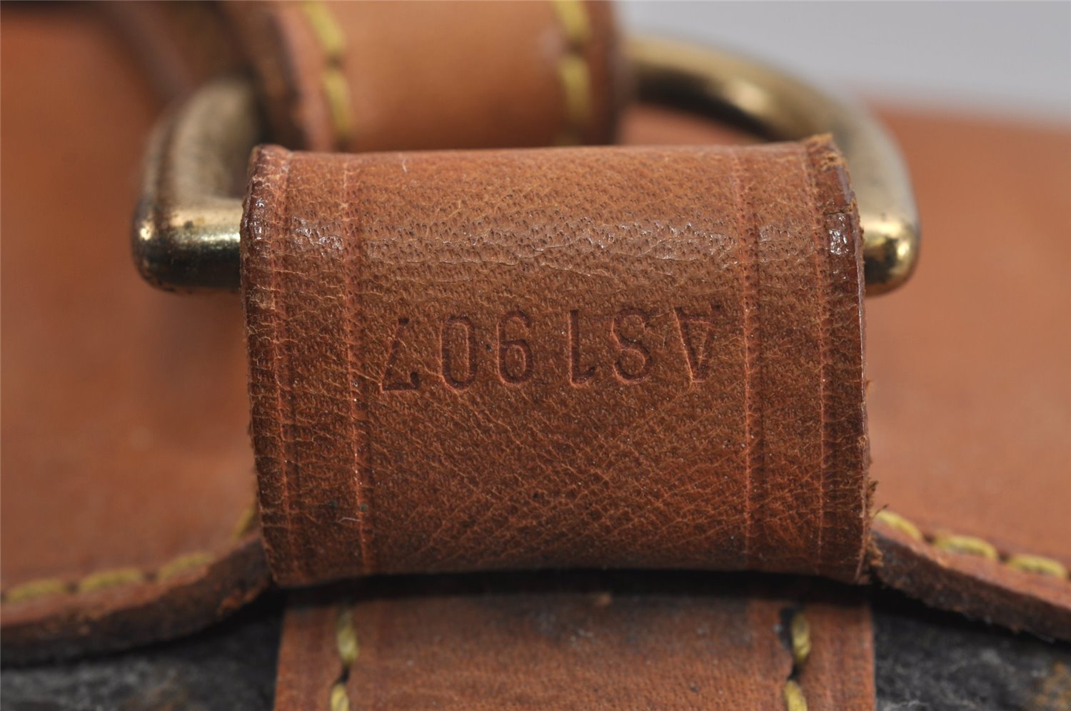 Authentic Louis Vuitton Monogram Randonnee PM Shoulder Bag M42243 LV 5982J