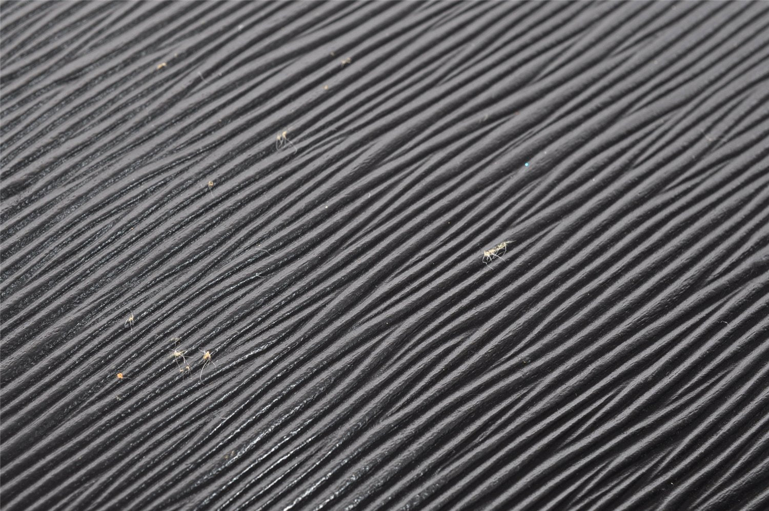 Authentic Louis Vuitton Epi Malesherbes Hand Bag Purse Black M52372 LV 5983J