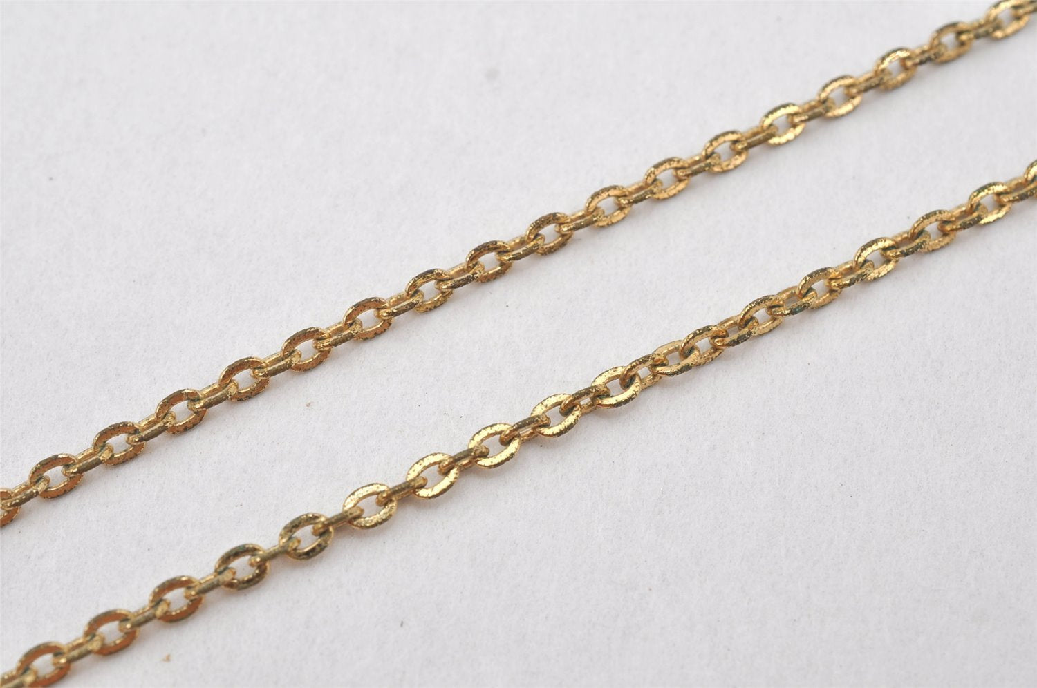 Authentic Christian Dior Gold Tone Chain Pendant Necklace CD 5984K