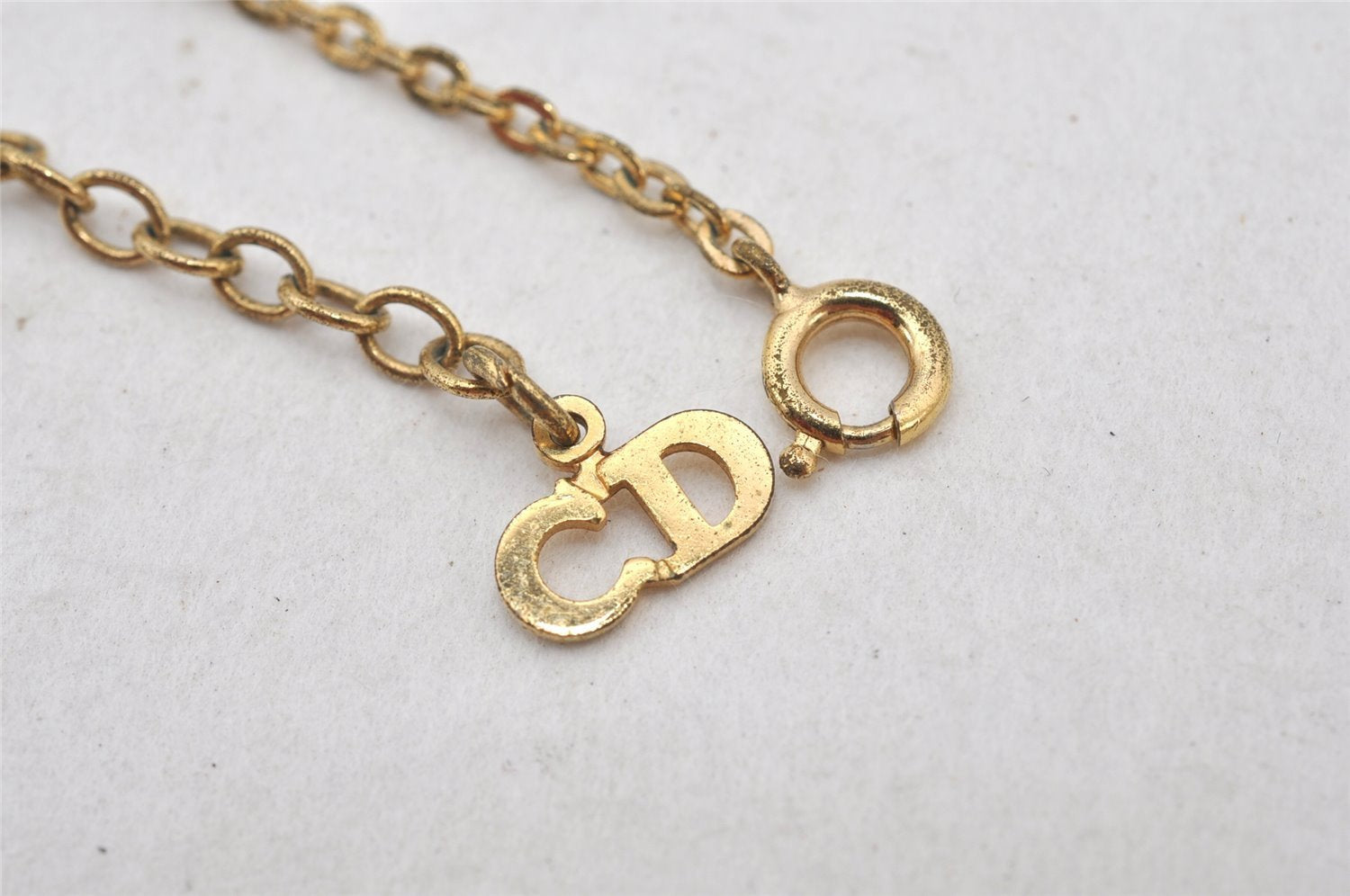 Authentic Christian Dior Gold Tone Chain Pendant Necklace CD 5984K