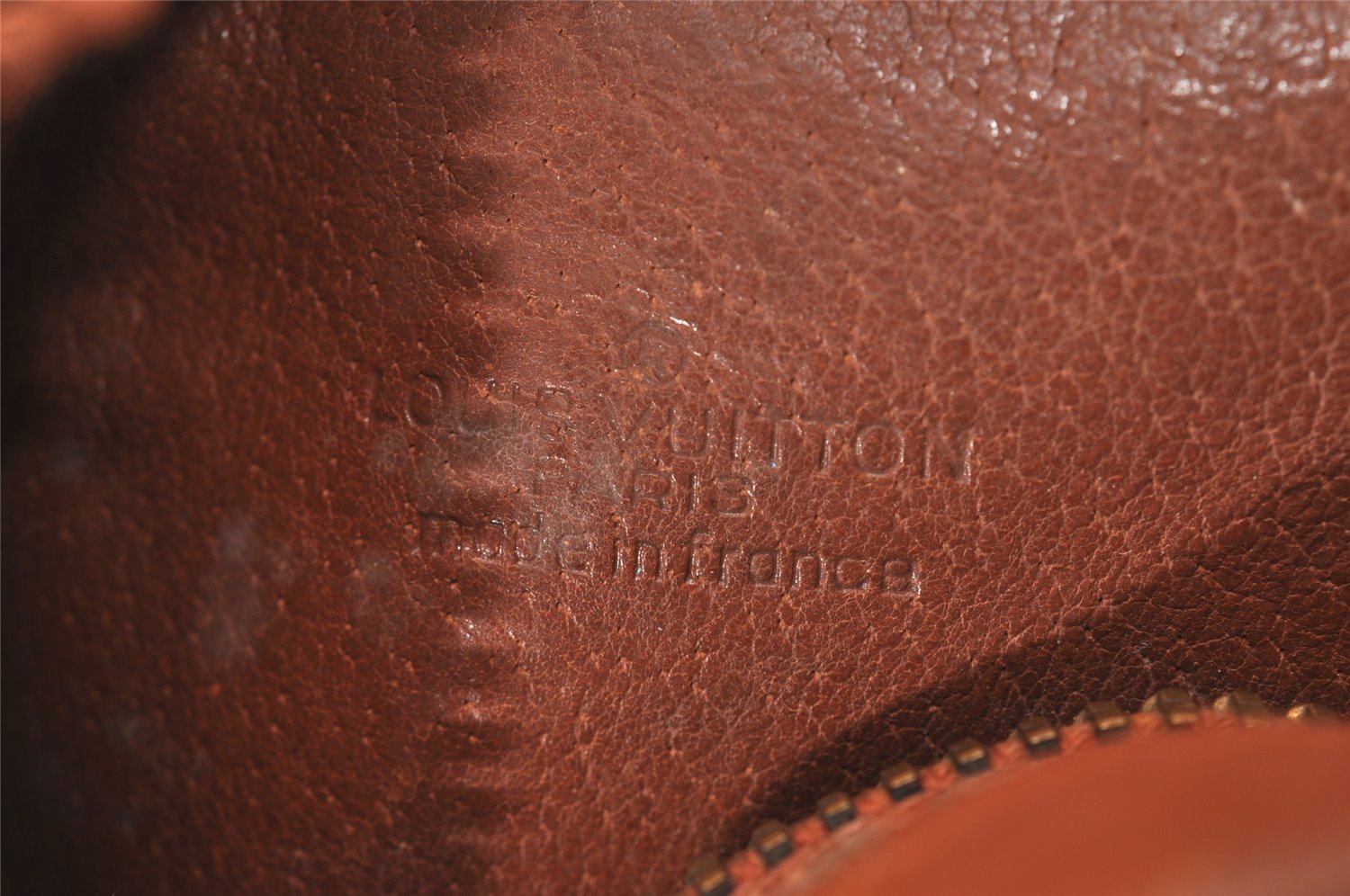 Authentic Louis Vuitton Monogram Sac Bandouliere 30 Shoulder Bag Old Model 5986I