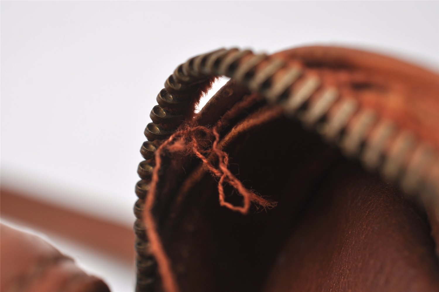 Authentic Louis Vuitton Monogram Sac Bandouliere 30 Shoulder Bag Old Model 5986I