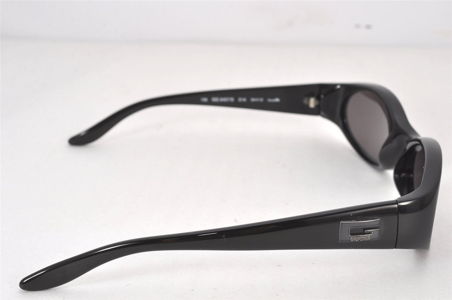 Authentic GUCCI Vintage Sunglasses GG 2457/S Plastic Black 5987K