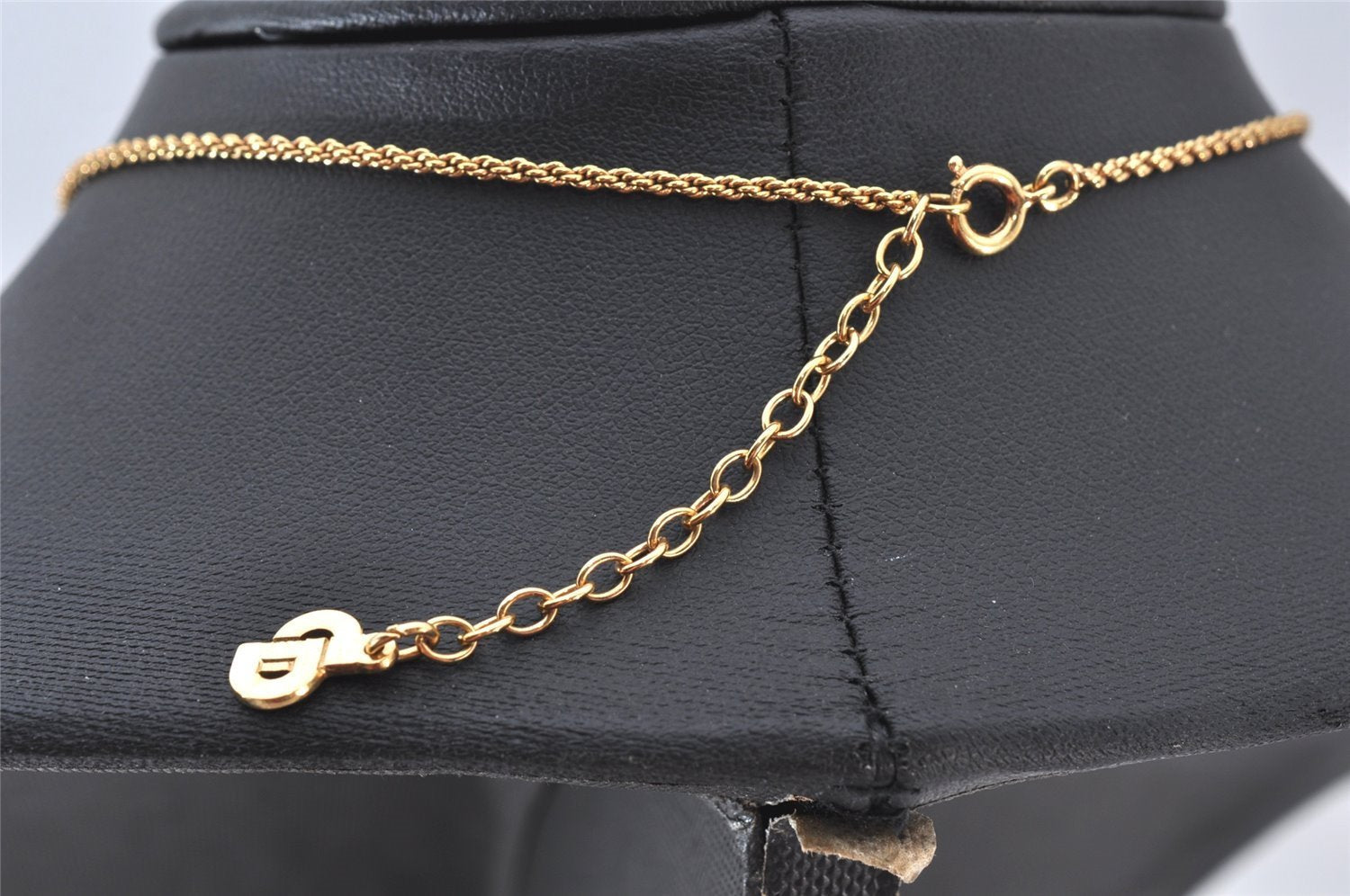 Authentic Christian Dior Gold Tone Chain Pendant Necklace CD 5989K