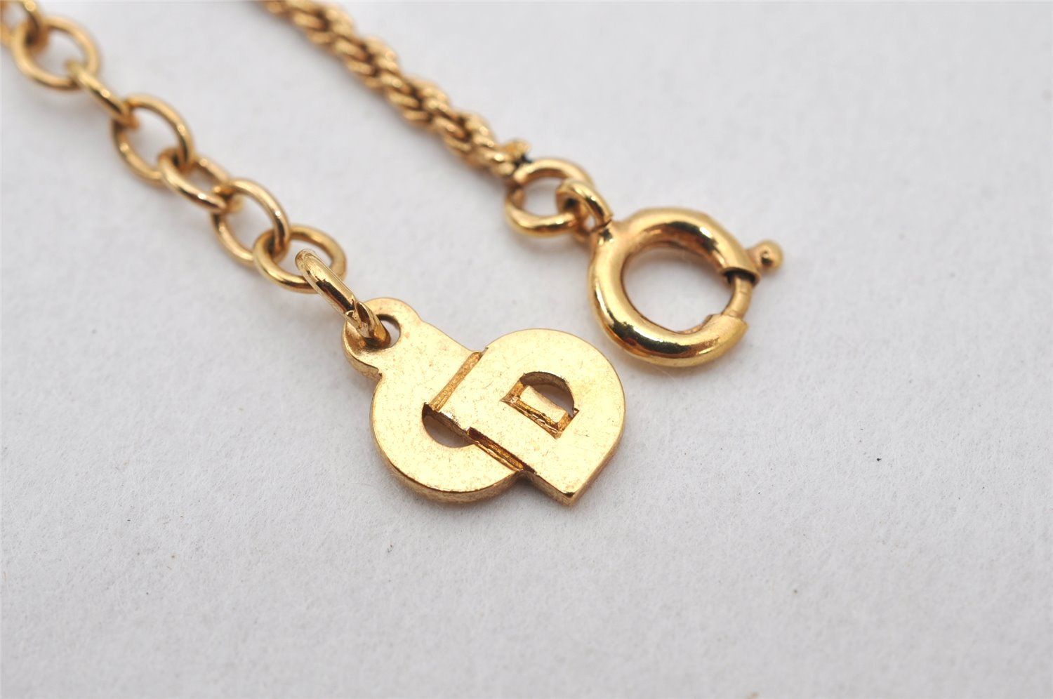 Authentic Christian Dior Gold Tone Chain Pendant Necklace CD 5989K