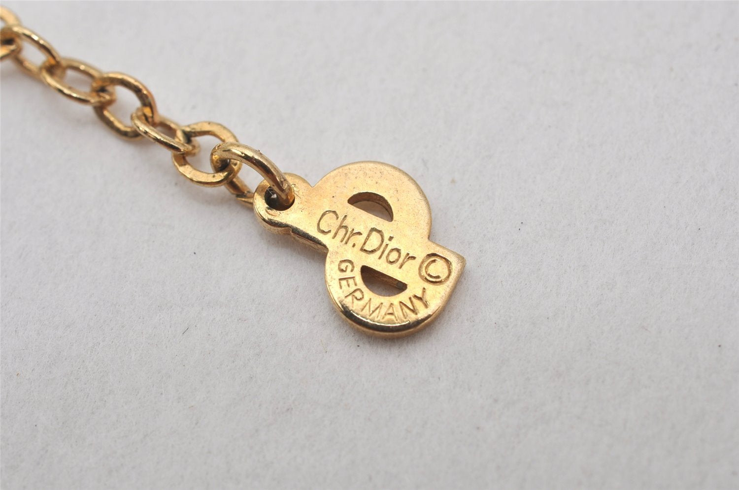 Authentic Christian Dior Gold Tone Chain Pendant Necklace CD 5990K