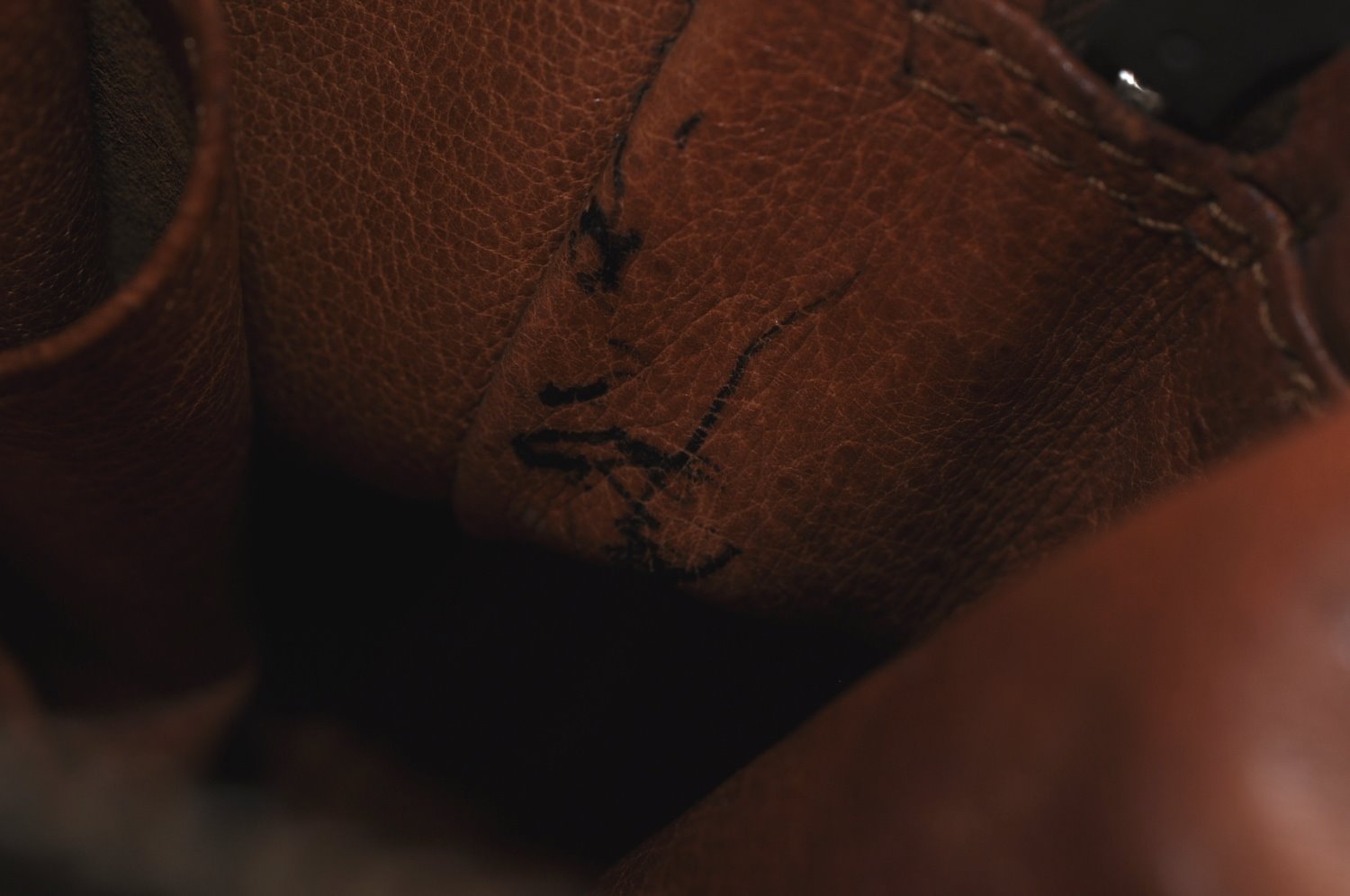 Authentic Louis Vuitton Monogram Amazone Shoulder Cross Body Bag Old Model 5997H