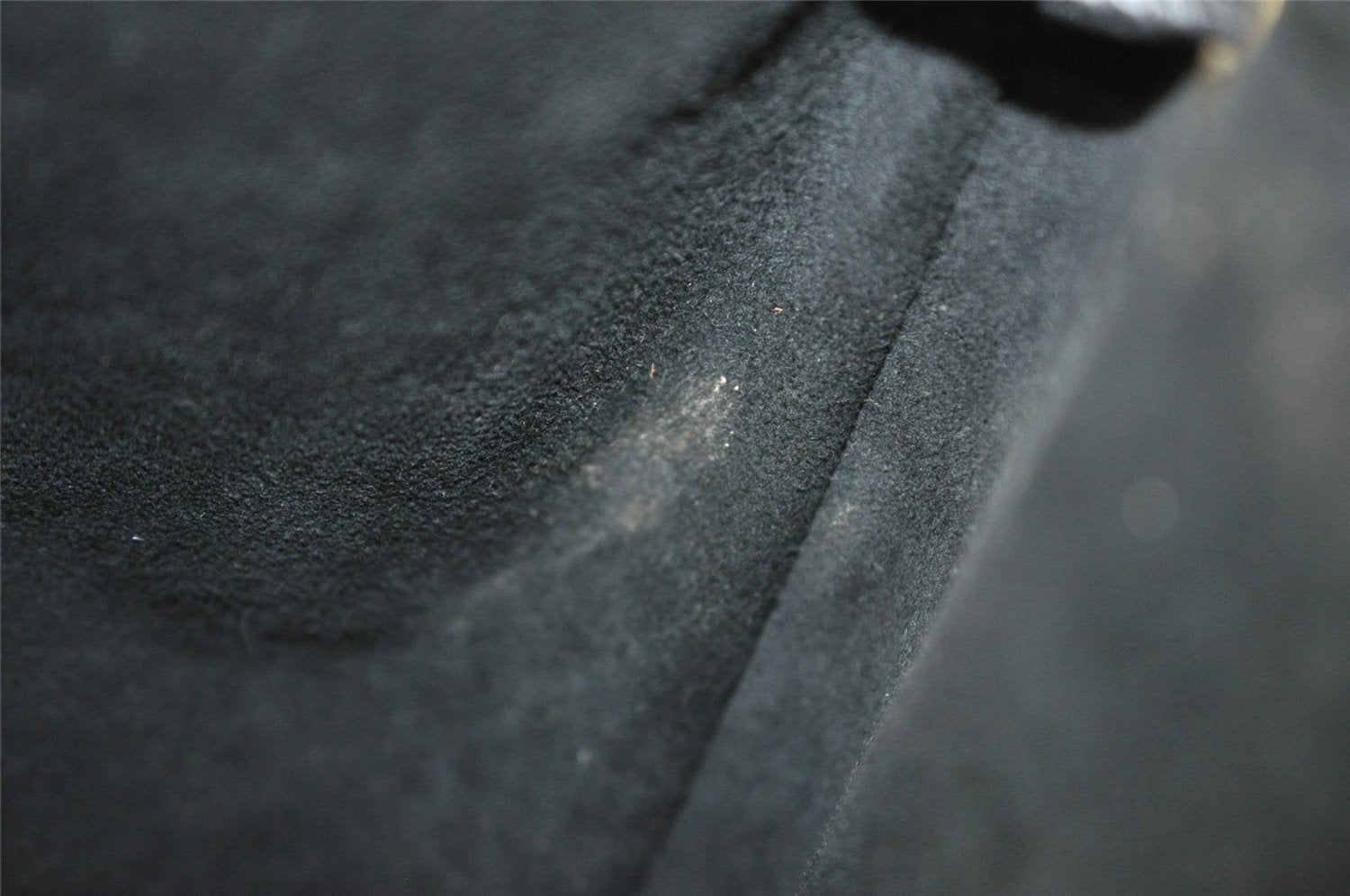 Authentic Louis Vuitton Epi Petit Noe Bi-color Blue x Black Drawstring Bag 6001I