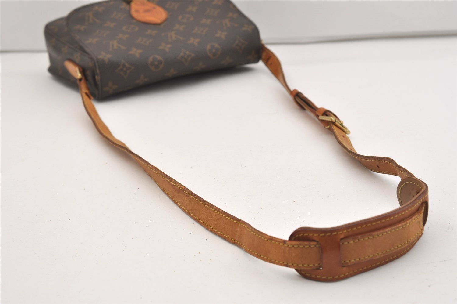 Authentic Louis Vuitton Monogram Saint Cloud GM M51242 Shoulder Cross Bag 6010J