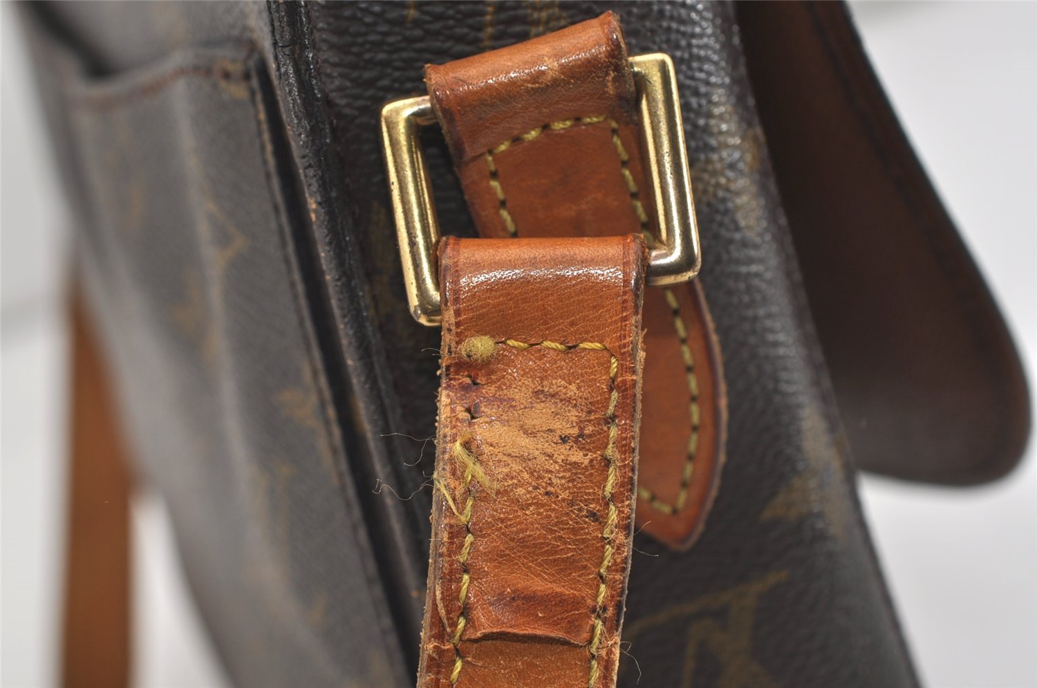 Authentic Louis Vuitton Monogram Saint Cloud GM M51242 Shoulder Cross Bag 6010J