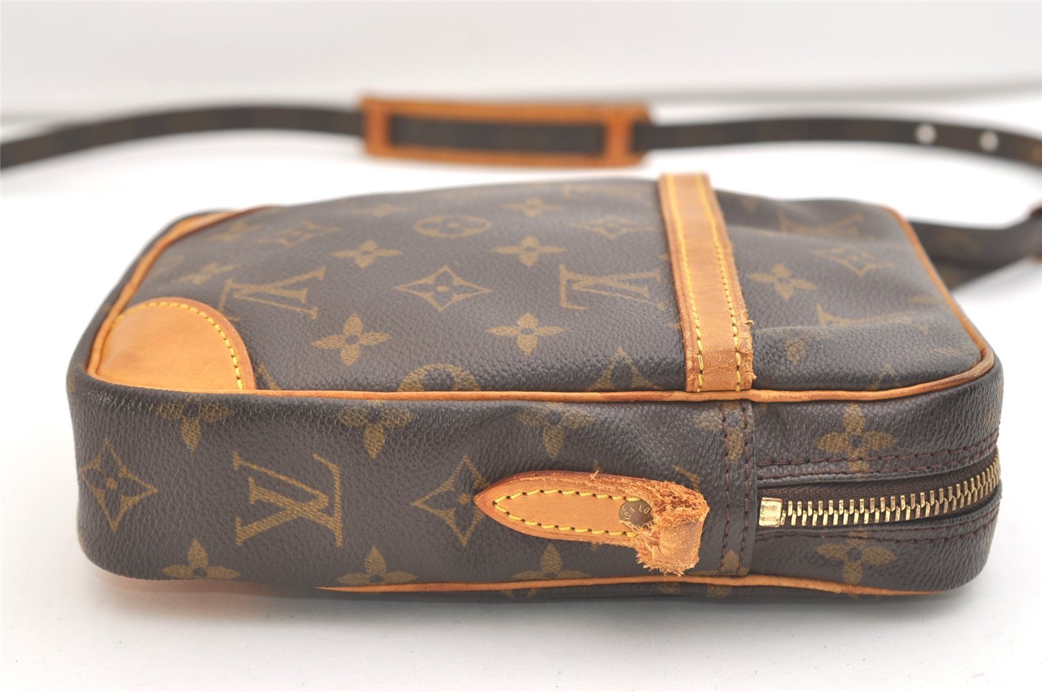 Authentic Louis Vuitton Monogram Danube Shoulder Crossbody Bag M45266 Junk 6012J