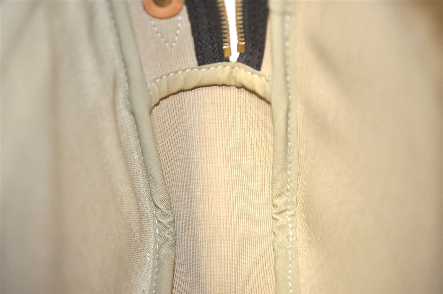 Authentic Louis Vuitton Monogram Reporter PM Shoulder Cross Bag M45254 LV 6020J