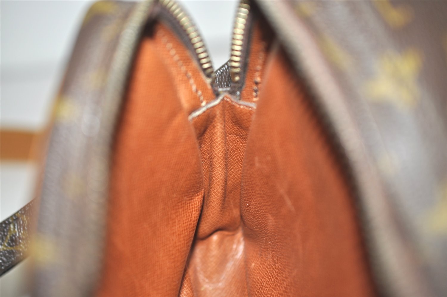 Authentic Louis Vuitton Monogram Amazone Shoulder Cross Bag M45236 LV Junk 6028I