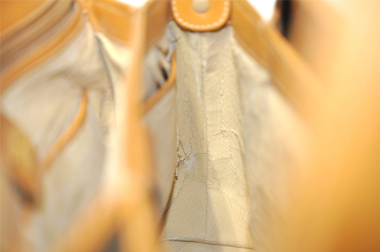 Authentic GUCCI Micro GG PVC Leather Shoulder Hand Bag Purse Brown Junk 6030I