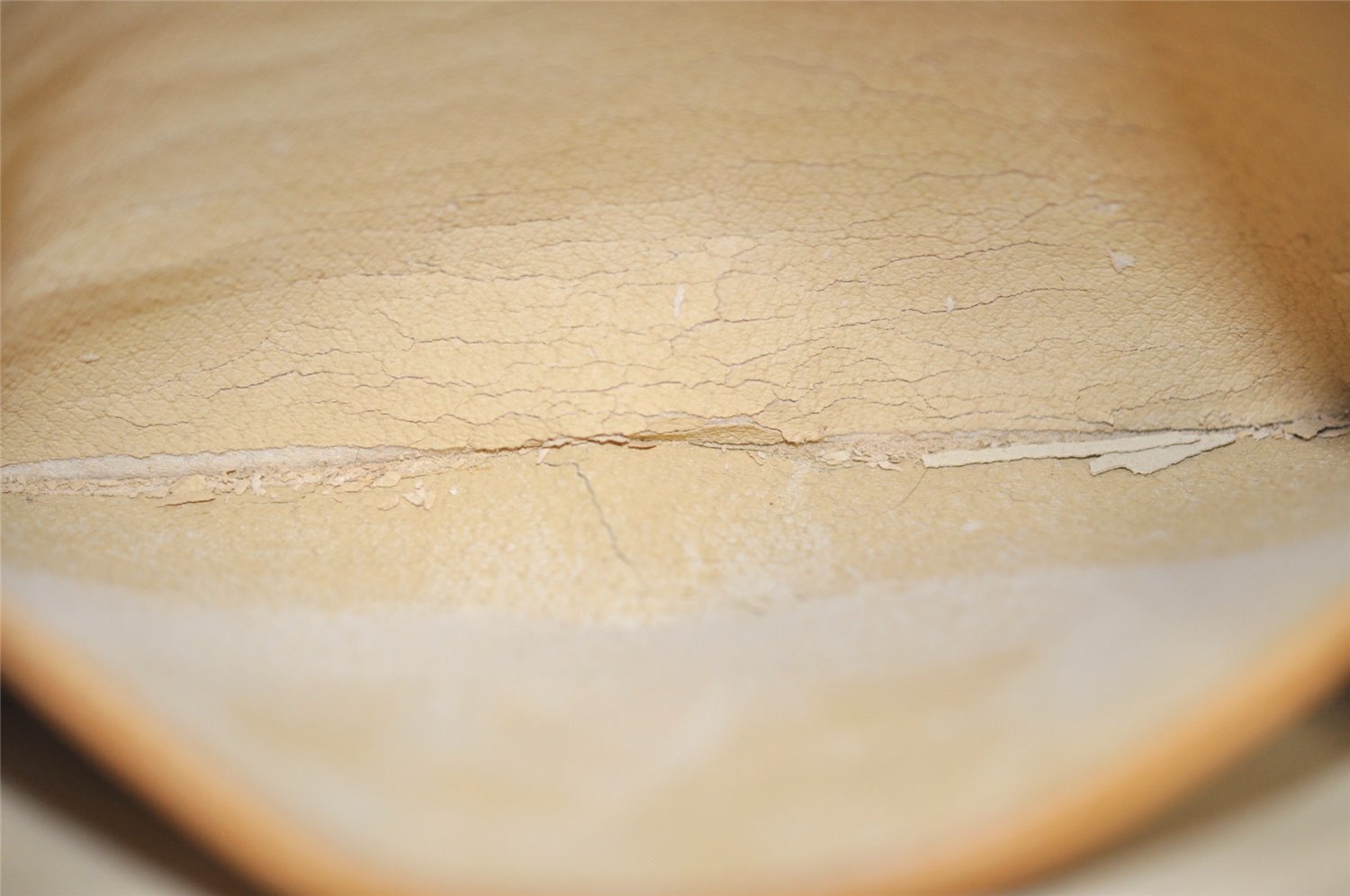 Authentic GUCCI Micro GG PVC Leather Shoulder Hand Bag Purse Brown Junk 6030I