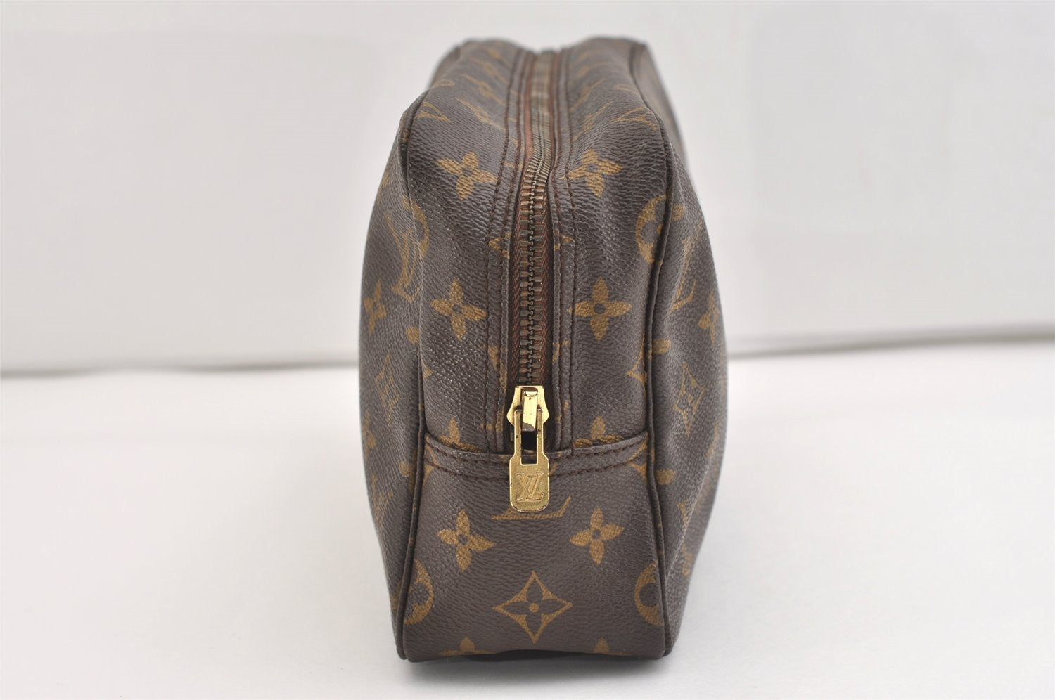 Authentic Louis Vuitton Monogram Trousse Toilette 28 Clutch Bag M47522 LV 6031J