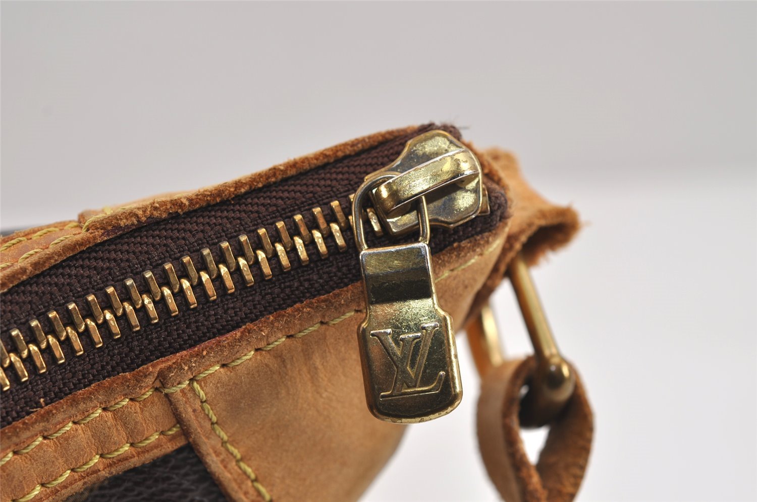 Authentic Louis Vuitton Monogram Odeon PM Shoulder Cross Bag M56390 Junk 6032J