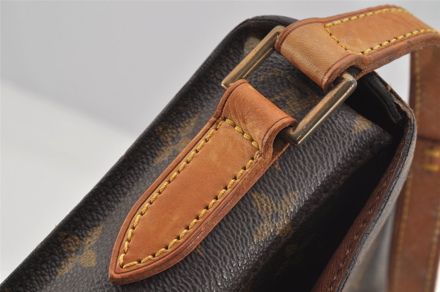 Authentic Louis Vuitton Monogram Saint Cloud GM M51242 Shoulder Cross Bag 6033J