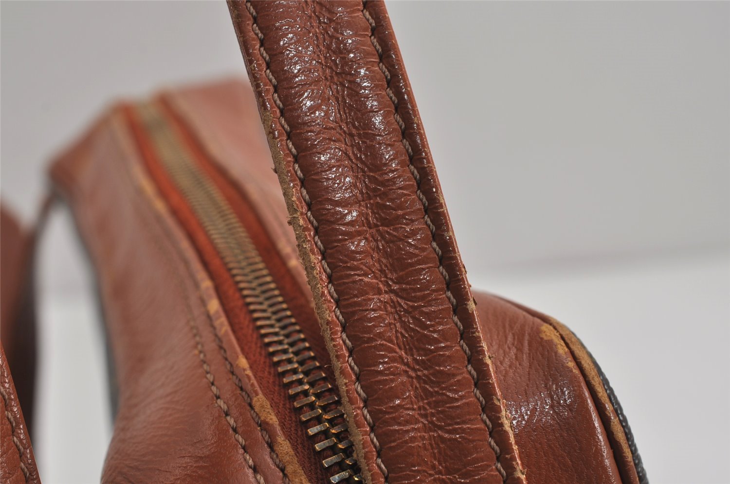 Authentic Louis Vuitton Monogram Sac Bandouliere 30 Shoulder Bag Old Model 6034J