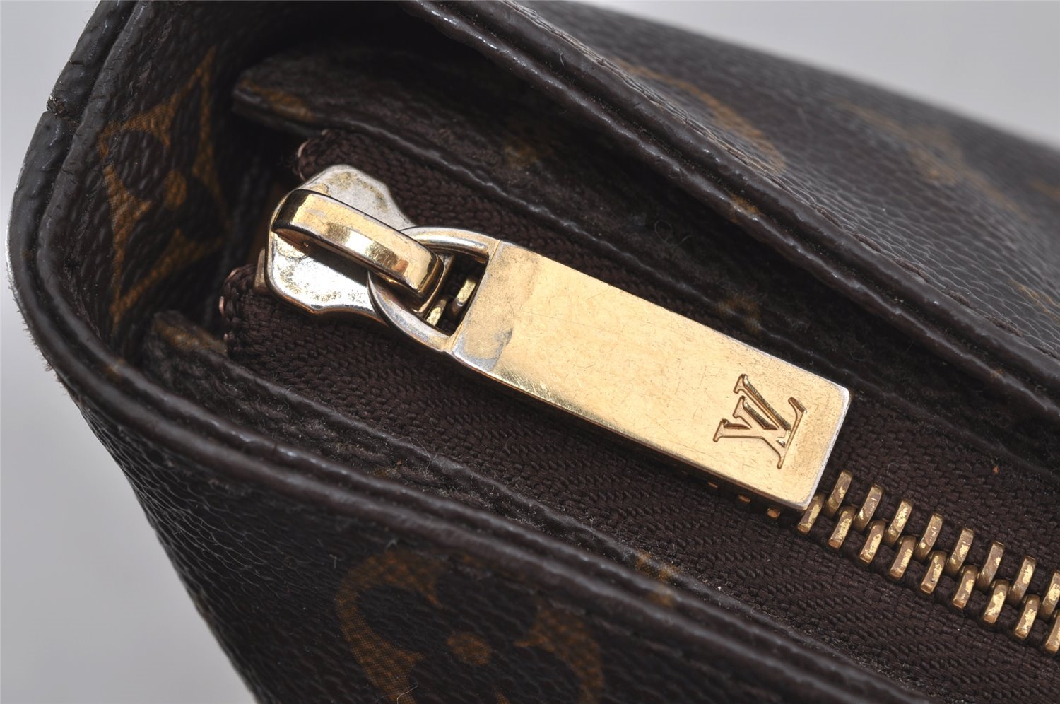 Authentic Louis Vuitton Monogram Cabas Mezzo Shoulder Tote Bag M51151 Junk 6036J