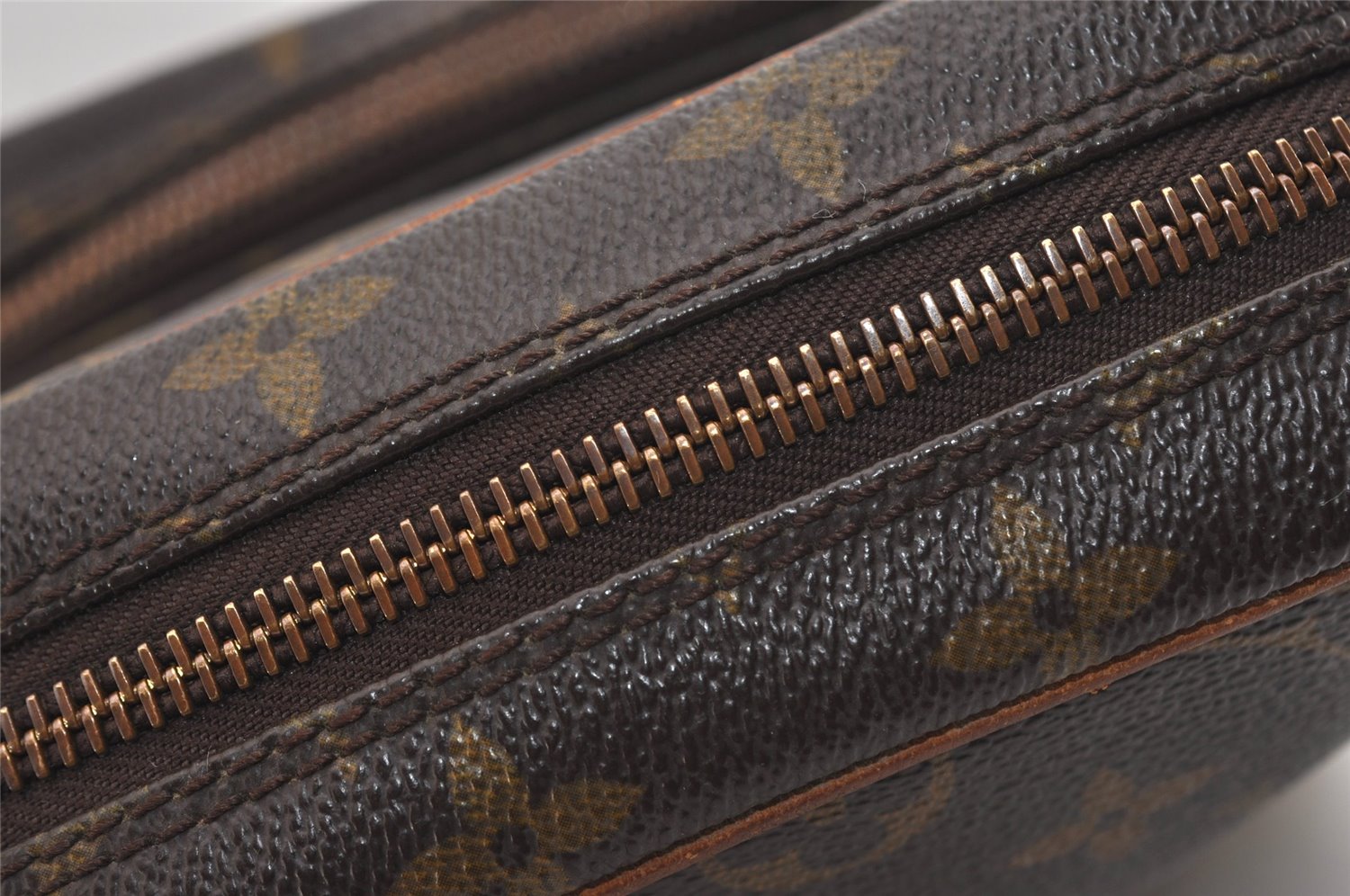 Authentic Louis Vuitton Monogram Amazone Shoulder Cross Bag M45236 LV Junk 6038J