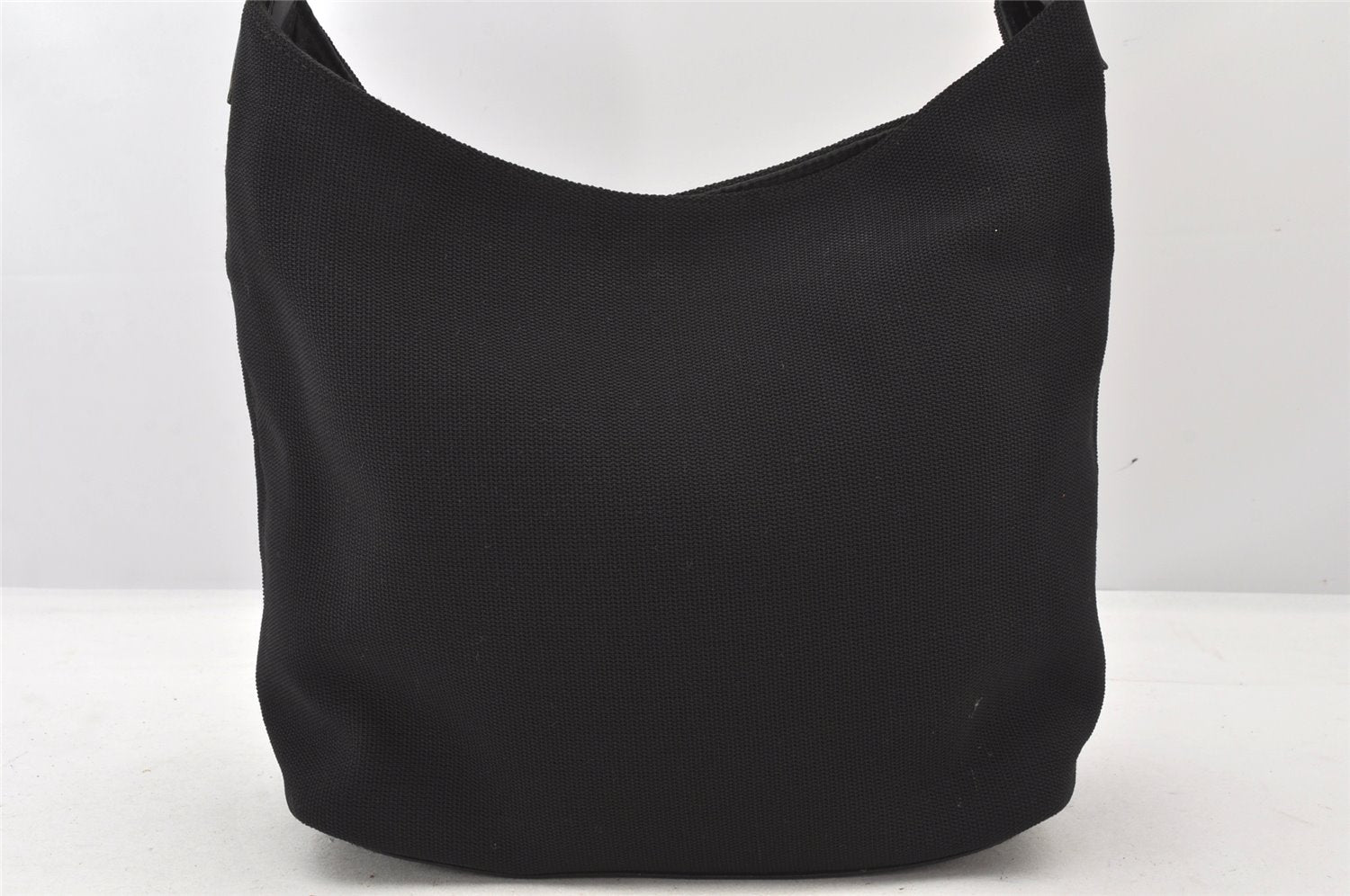 Authentic GUCCI Vintage Shoulder Hand Bag Purse Nylon Leather Black 6039K