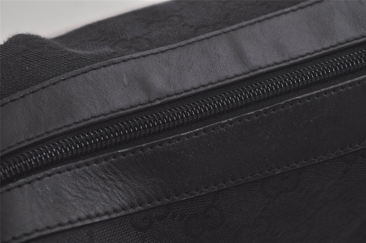 Authentic GUCCI Shoulder Cross Body Bag GG Canvas Leather 0190432 Black 6040K