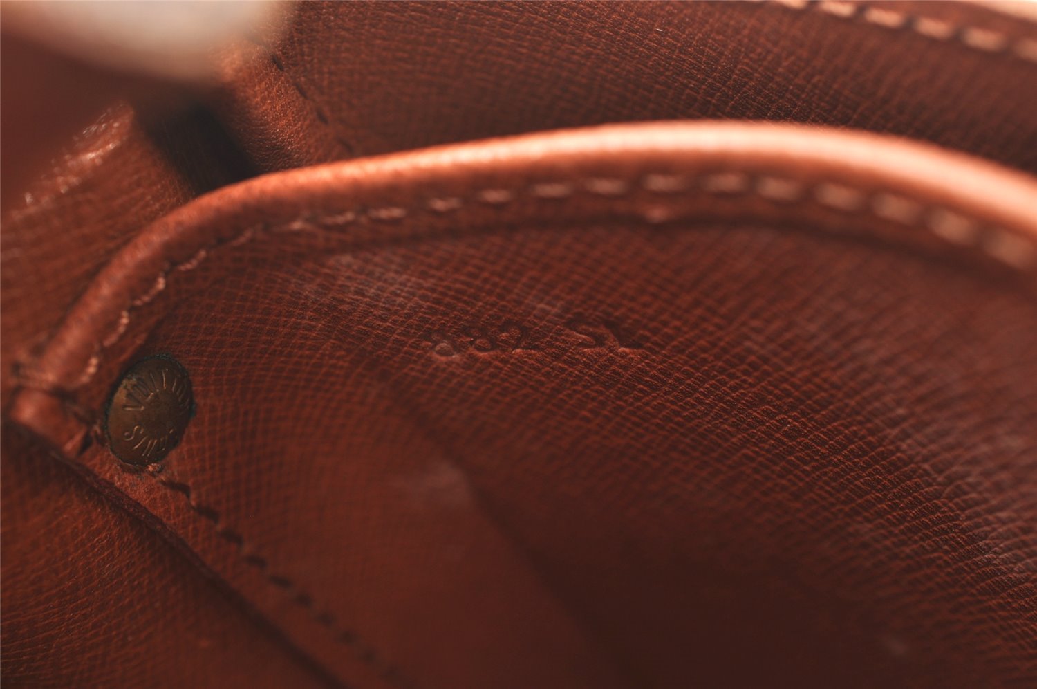 Authentic Louis Vuitton Monogram Cartouchiere MM M51253 Shoulder Cross Bag 6044I