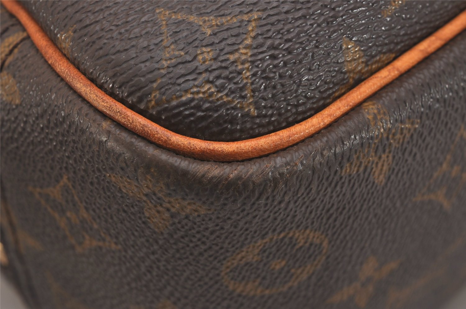 Authentic Louis Vuitton Monogram Deauville Hand Bag M47270 LV Junk 6044J