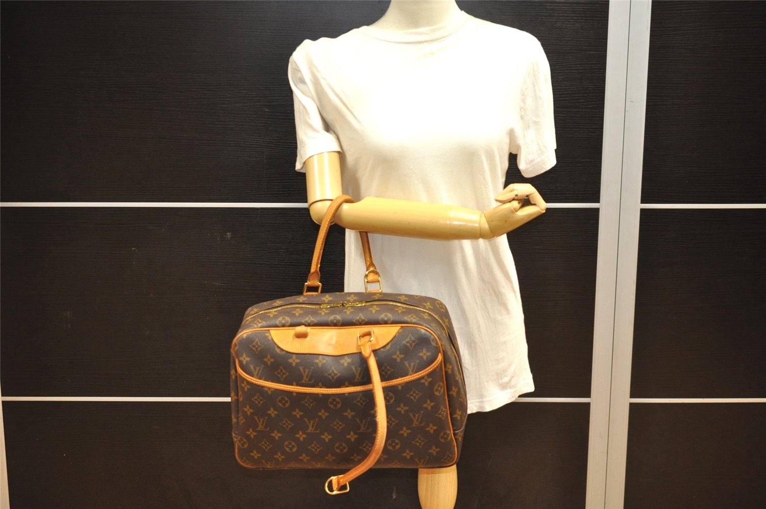 Authentic Louis Vuitton Monogram Deauville Hand Bag M47270 LV Junk 6044J