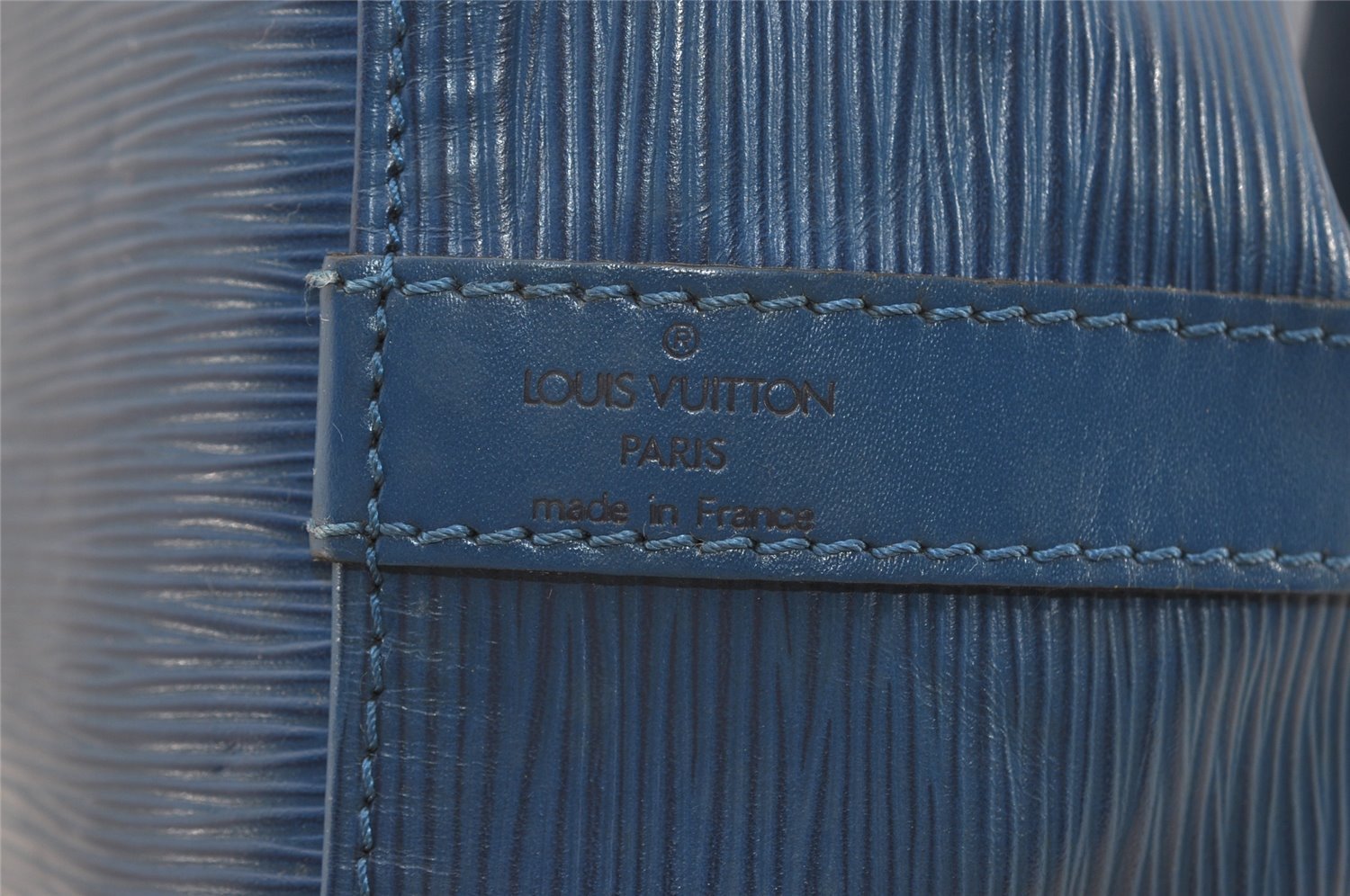 Authentic Louis Vuitton Epi Petit Noe Shoulder Drawstring Bag M44105 Blue 6045J