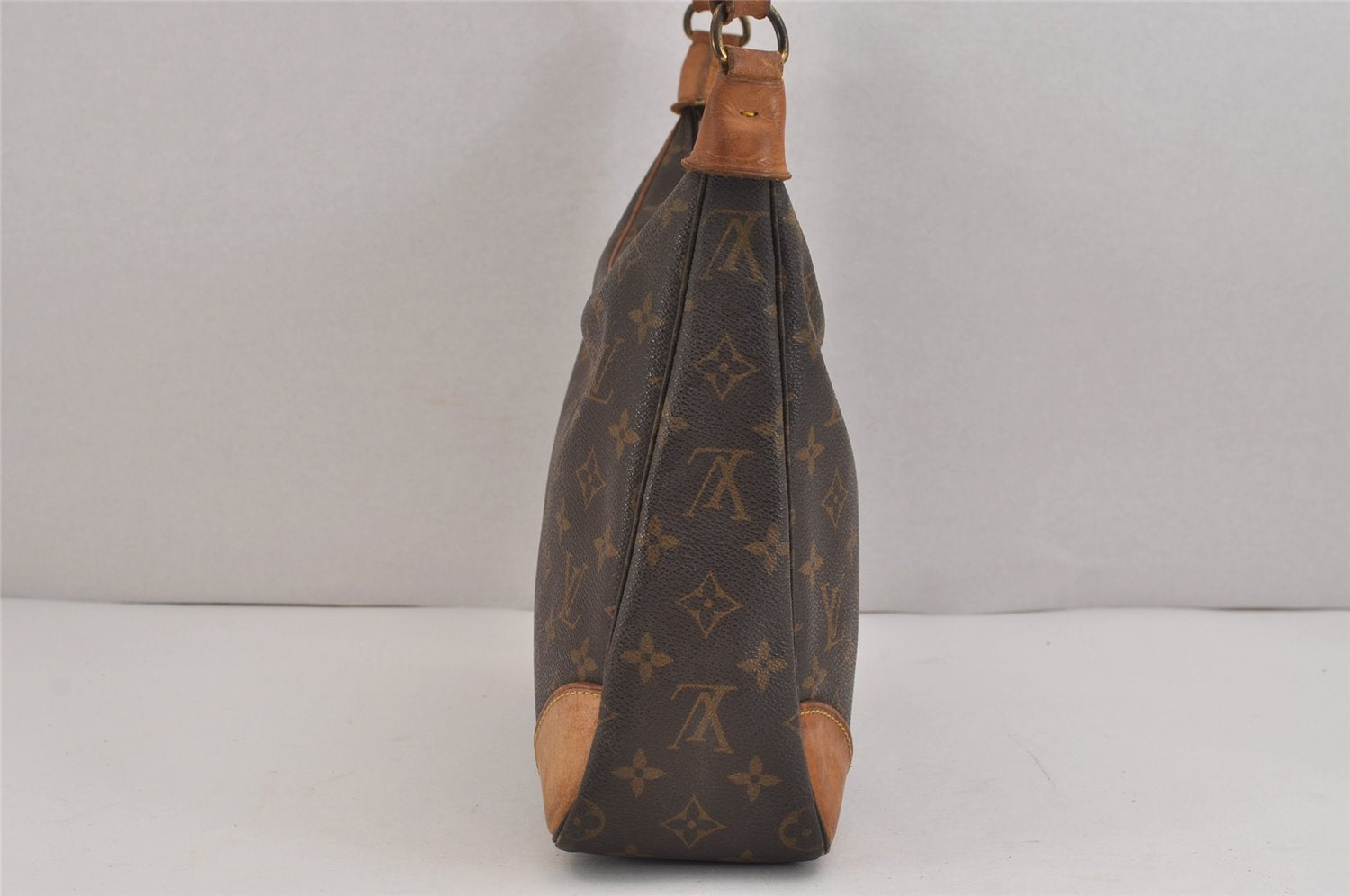 Authentic Louis Vuitton Monogram Boulogne 30 Shoulder Cross Bag M52165 LV 6049J