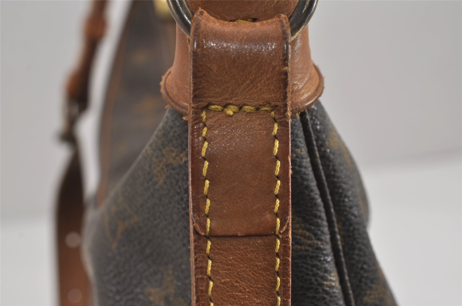 Authentic Louis Vuitton Monogram Boulogne 30 Shoulder Cross Bag M52165 LV 6049J