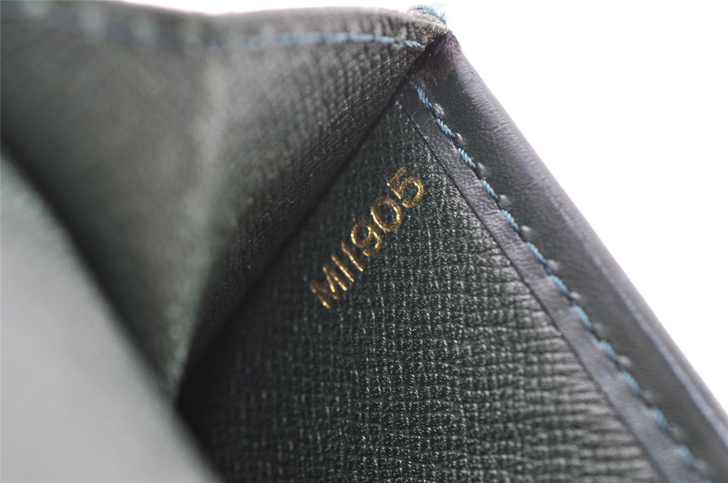 Auth Louis Vuitton Taiga Volga Document case Clutch Bag Green M30204 LV 6053I