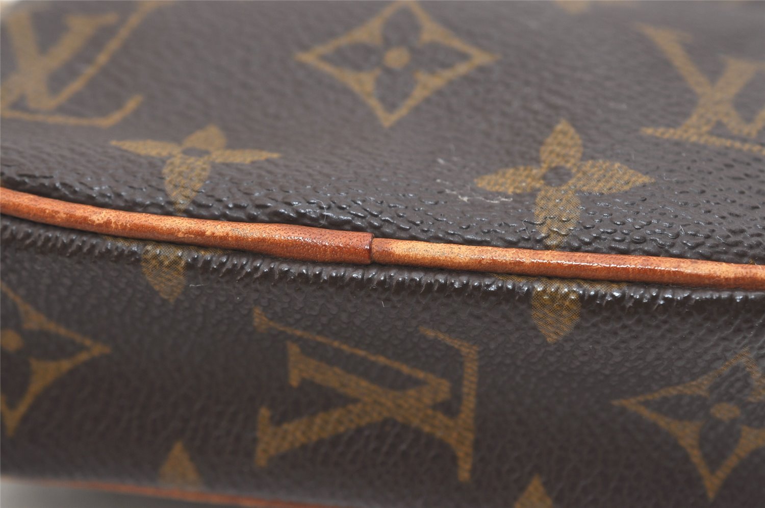 Auth Louis Vuitton Monogram Mini Poche Danube Shoulder Bag M45268 Junk 6053J