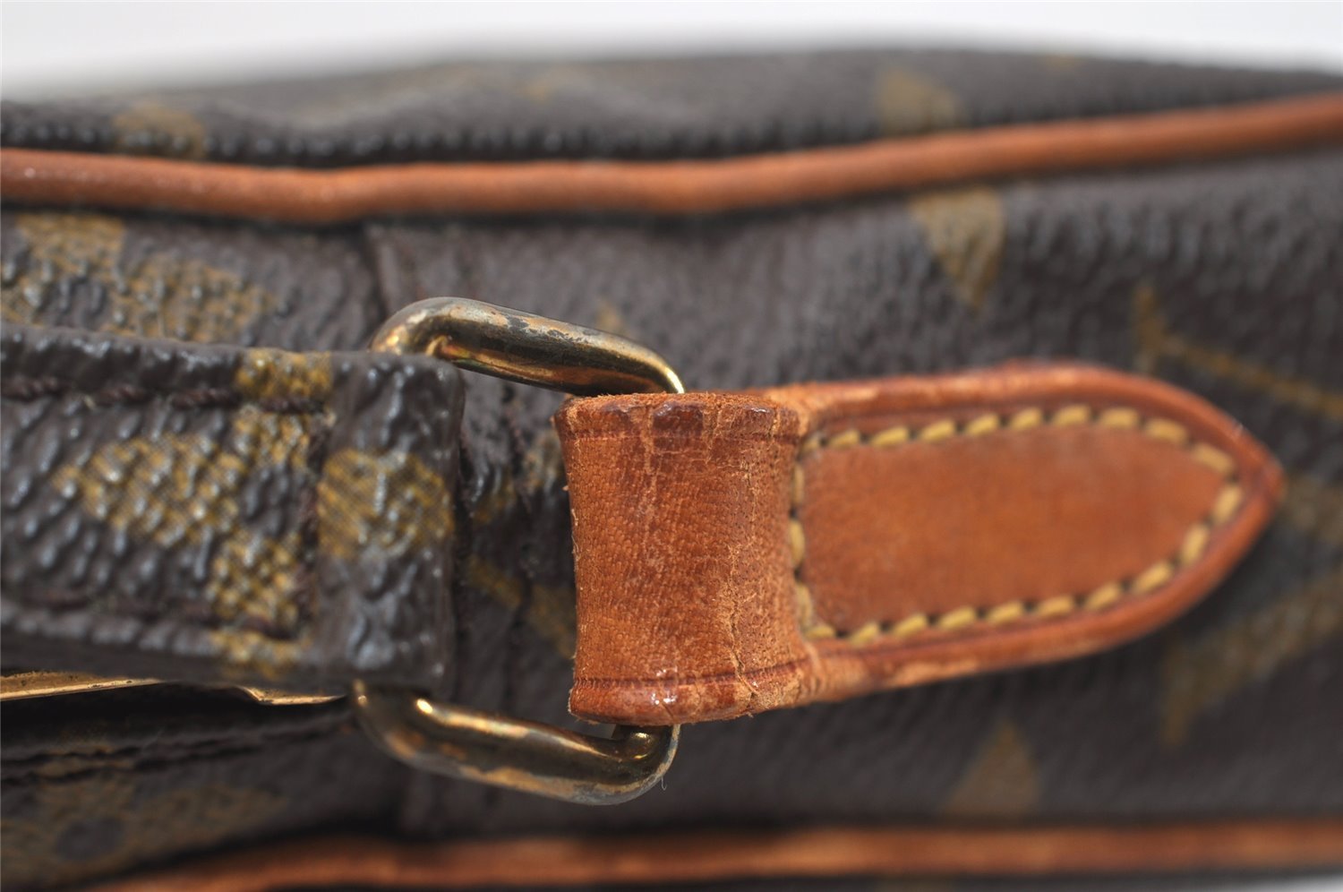 Auth Louis Vuitton Monogram Mini Poche Danube Shoulder Bag M45268 Junk 6053J