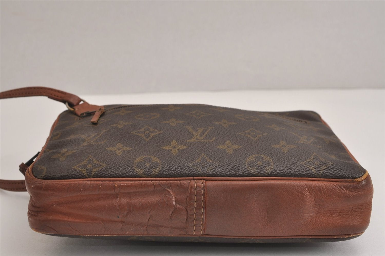 Authentic Louis Vuitton Monogram Pochette Sport Clutch Bag Old Model Junk 6055J
