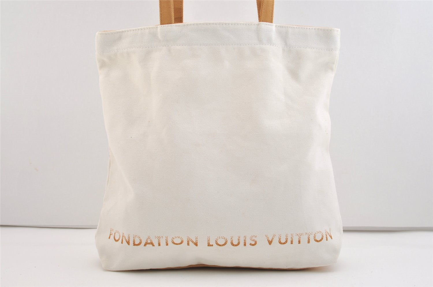 Authentic Louis Vuitton Fondation Exclusive Shoulder Tote Bag Canvas White 6057J