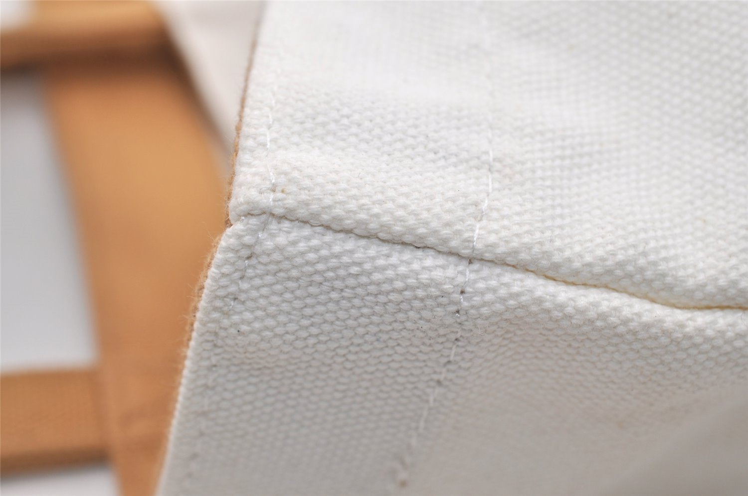 Authentic Louis Vuitton Fondation Exclusive Shoulder Tote Bag Canvas White 6057J