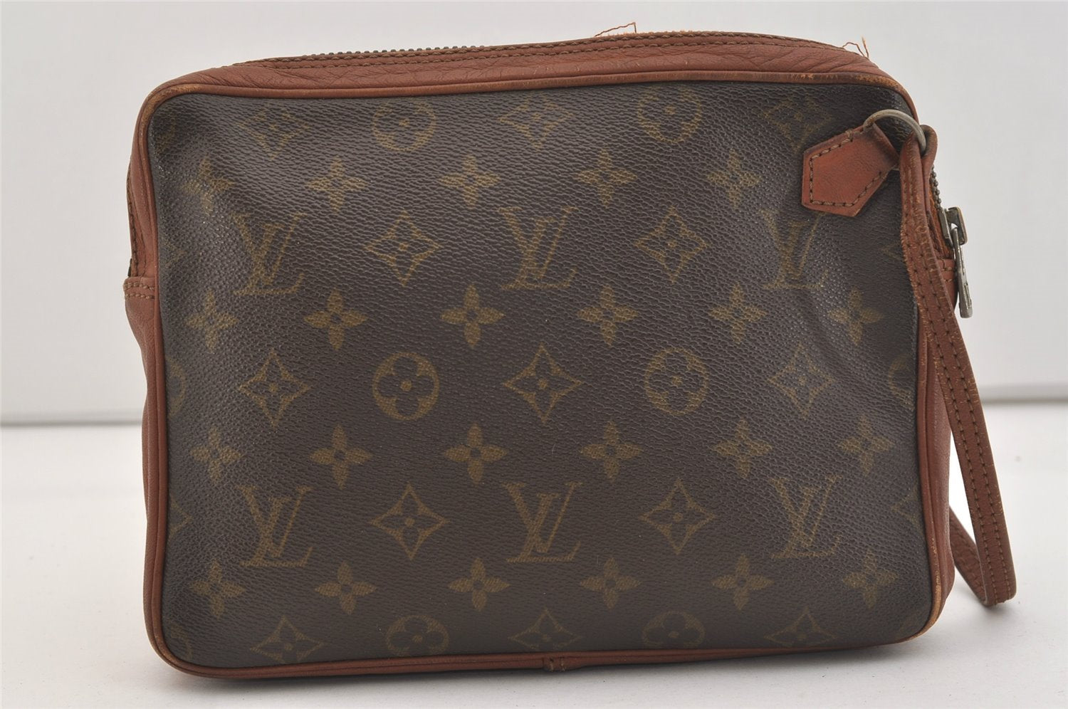 Authentic Louis Vuitton Monogram Pochette Sport Clutch Bag Old Model Junk 6059J