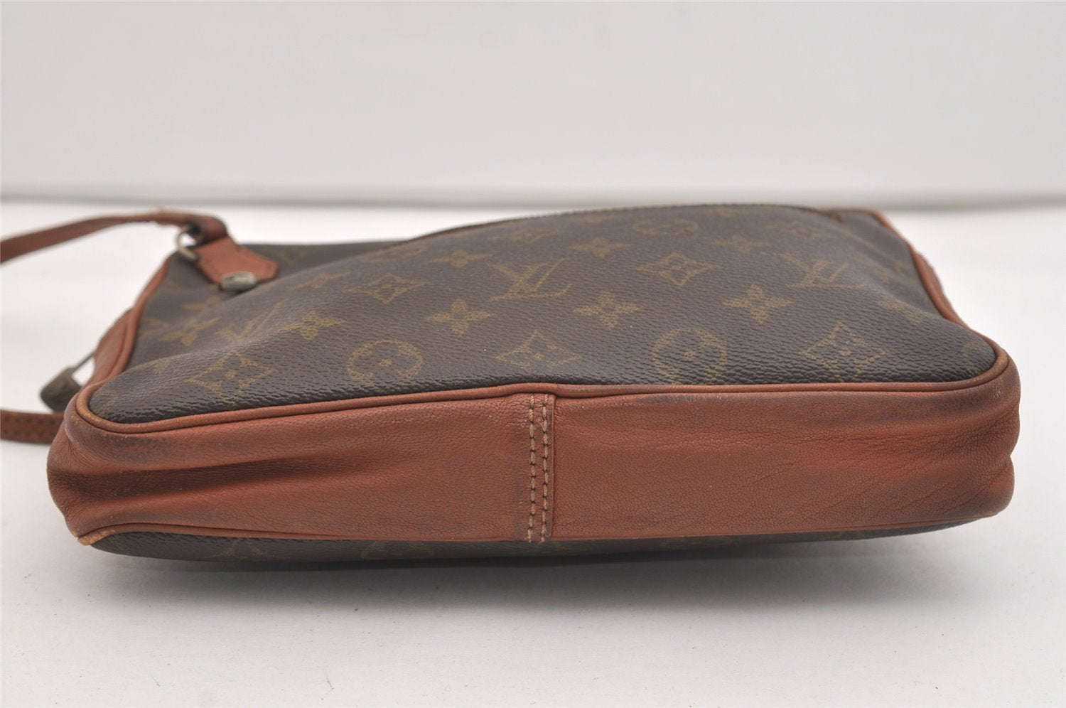 Authentic Louis Vuitton Monogram Pochette Sport Clutch Bag Old Model Junk 6059J