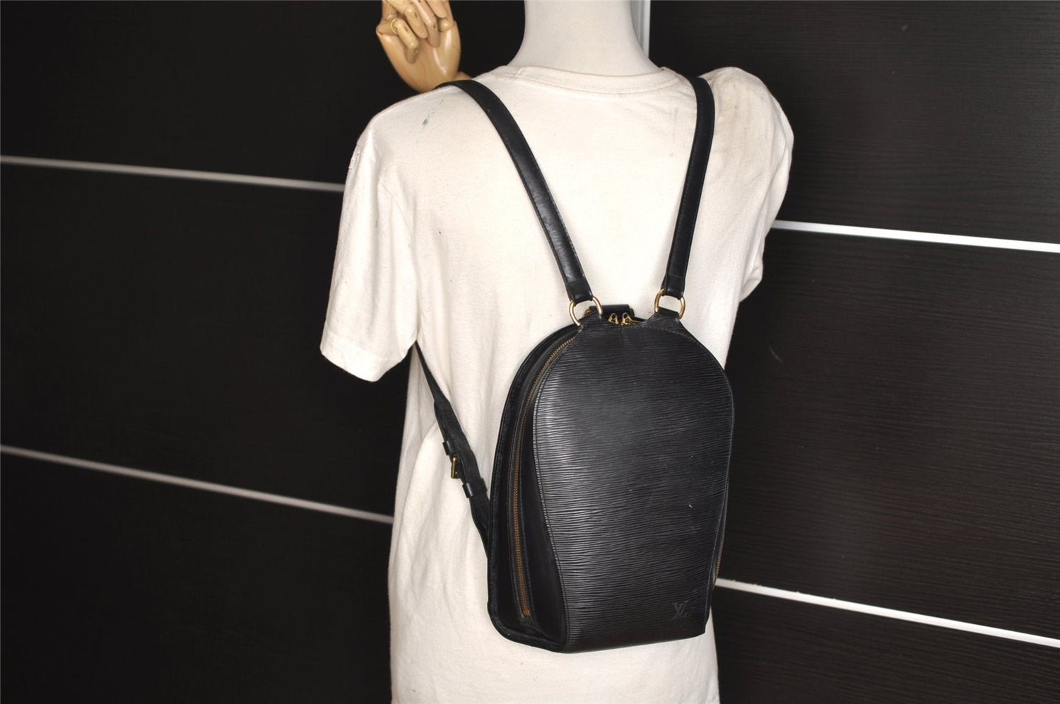 Authentic Louis Vuitton Epi Mabillon Backpack Black M52232 LV 6060J