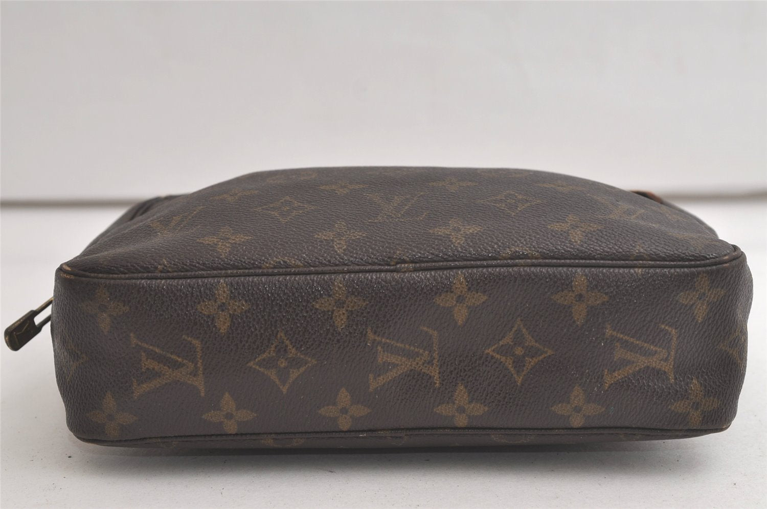 Auth Louis Vuitton Monogram Trousse Toilette 23 Clutch Hand Bag M47524 LV 6060K