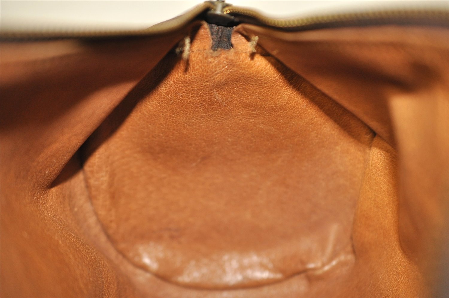 Authentic Louis Vuitton Monogram Papillon 30 Hand Bag Old Model LV 6062I