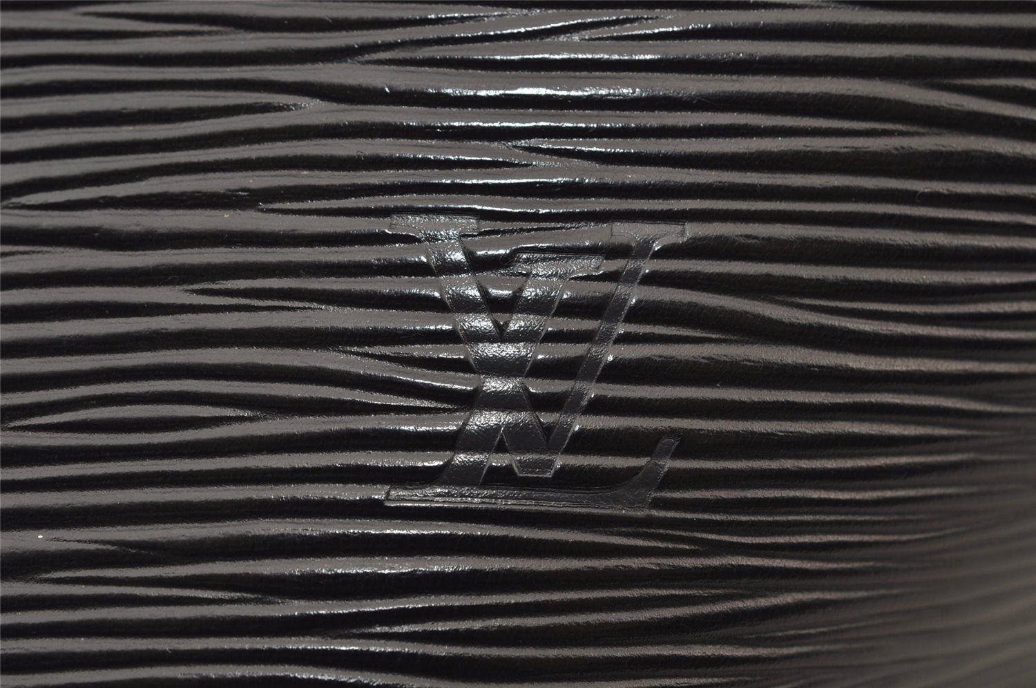 Auth Louis Vuitton Epi Saint Jacques Shopping Shoulder Bag Black M52262 LV 6065J