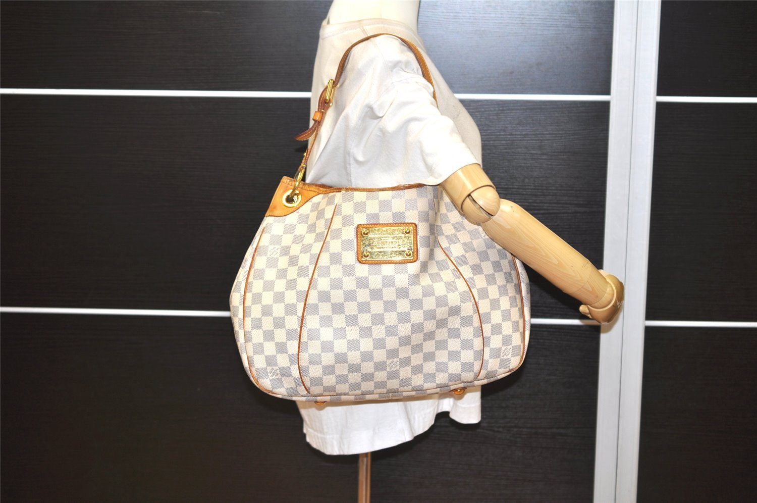 Authentic Louis Vuitton Damier Azur Galliera PM Shoulder Bag N55215 LV 6076K