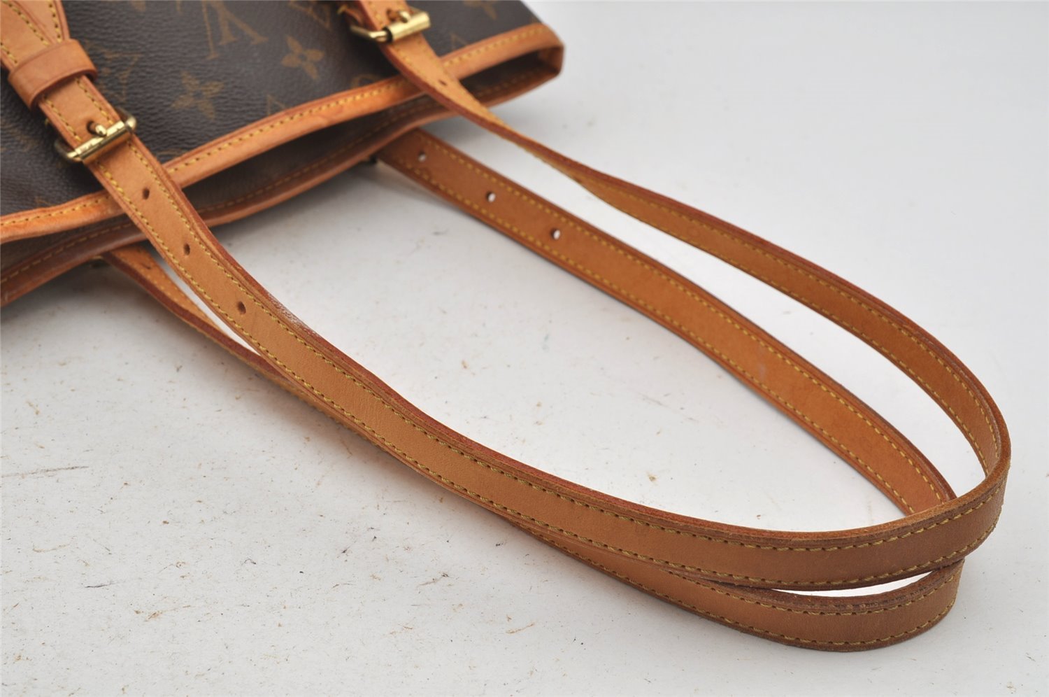 Authentic Louis Vuitton Monogram Bucket PM Shoulder Tote Bag M42238 LV 6077J