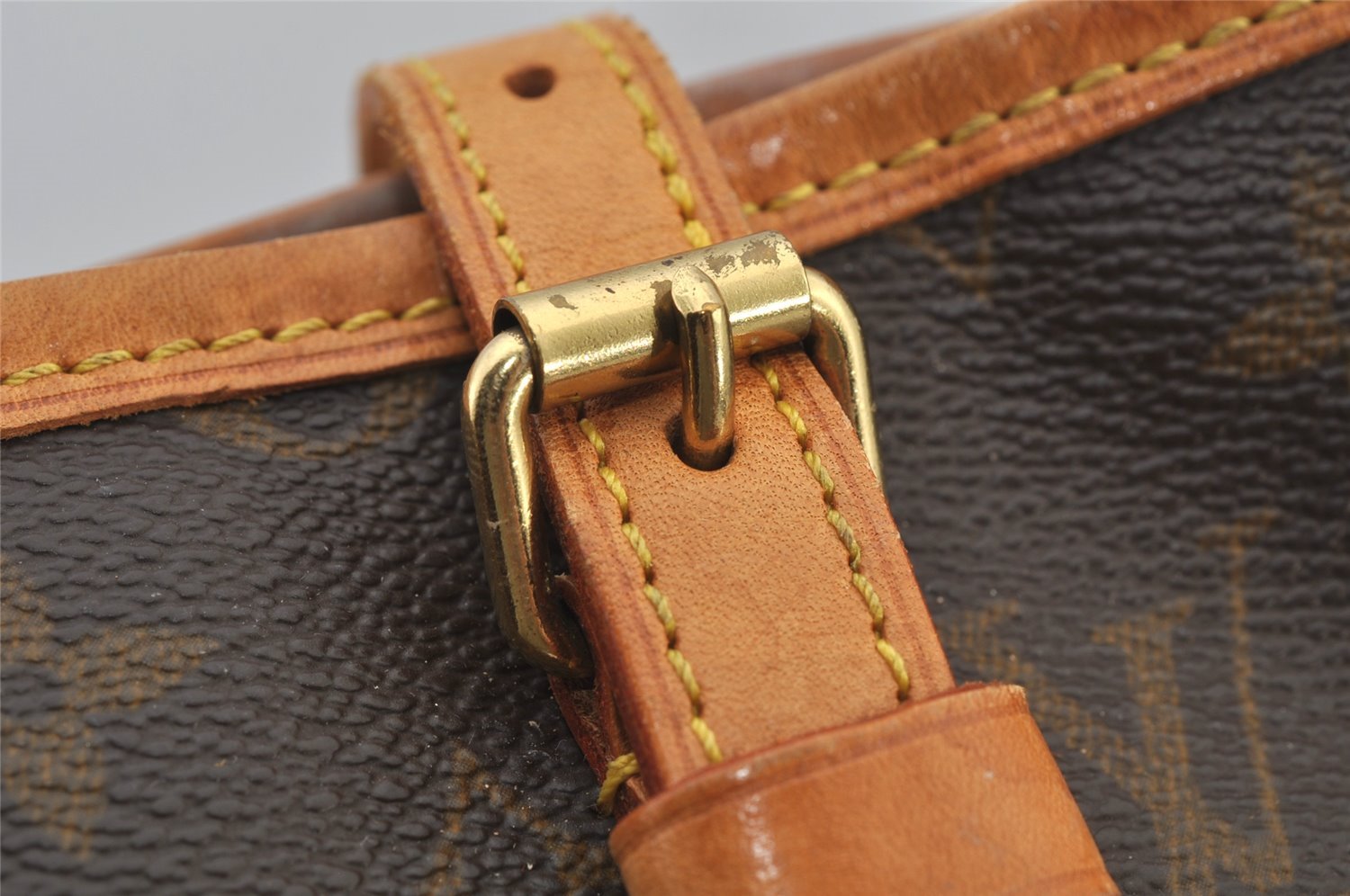 Authentic Louis Vuitton Monogram Bucket PM Shoulder Tote Bag M42238 LV 6077J